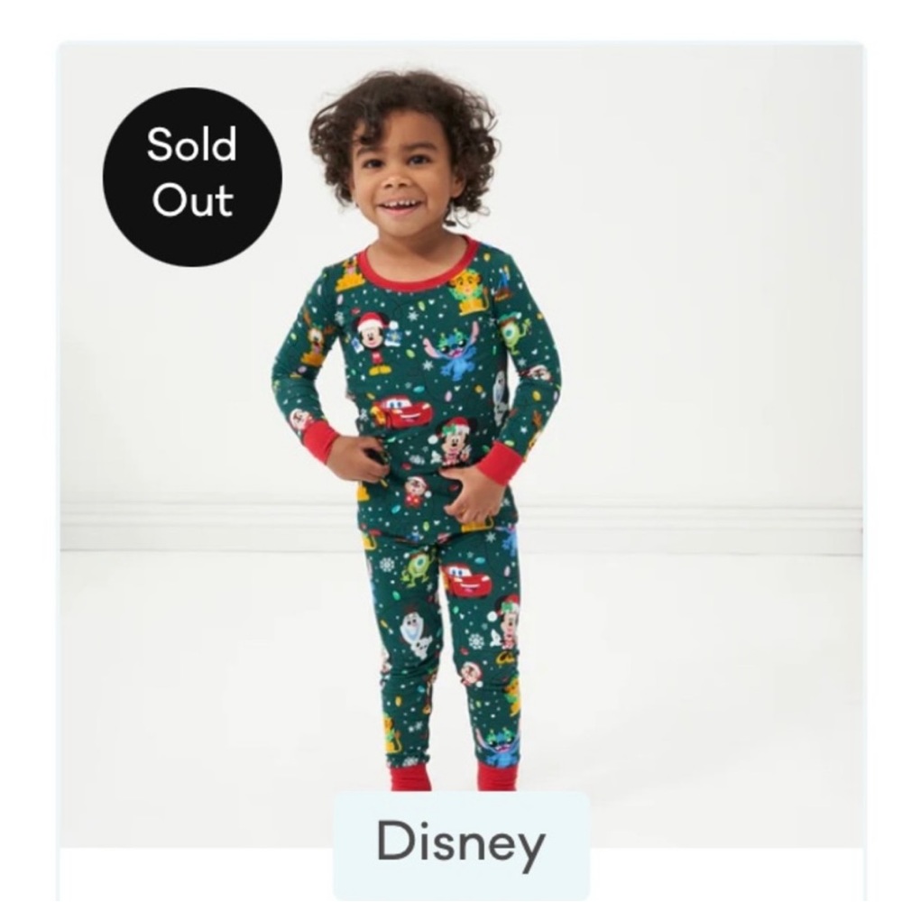 4T little sleepies Disney Christmas parade NWT Mickey Mouse, sold out